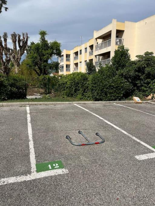 Appartement 4 Personnes Antibes Mer, Piscine, Parking, Tennis, Wifi Bagian luar foto